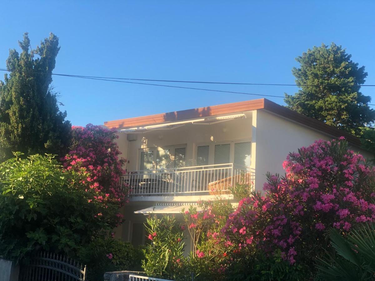 Apartmani Focic Selce Exterior photo